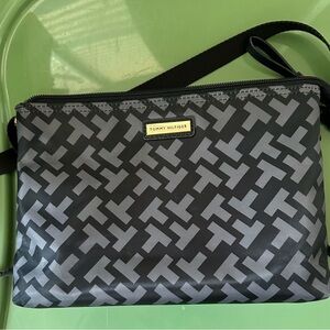 Tommy Hilfiger Printed Logo Crossbody